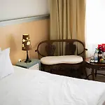 호텔 Majestic Half Board &