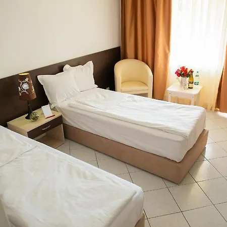 Hotel Majestic Half Board & 3*