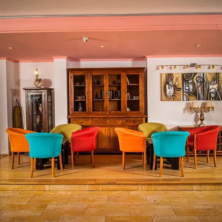 Hotel Majestic Half Board & 3*