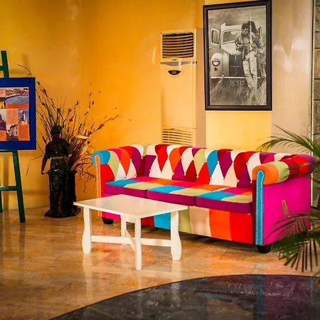 Majestic Half Board & Mamaia