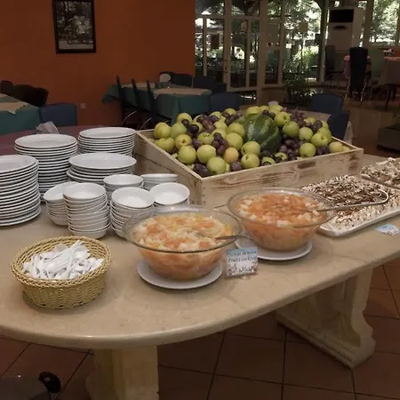 Majestic Half Board & Hotel Mamaia