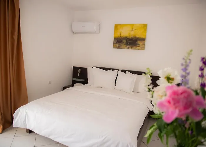 Majestic Half Board & 3*