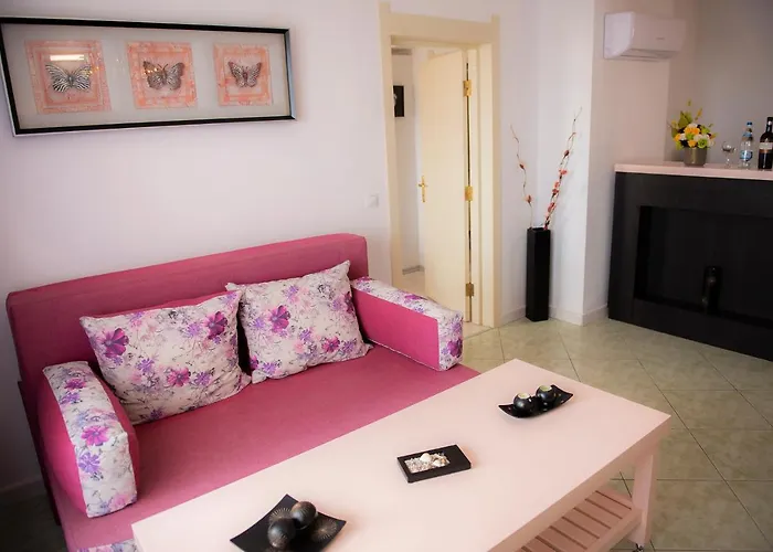 Majestic Half Board & Mamaja