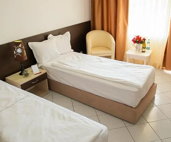 Hotel Majestic Half Board & 3*