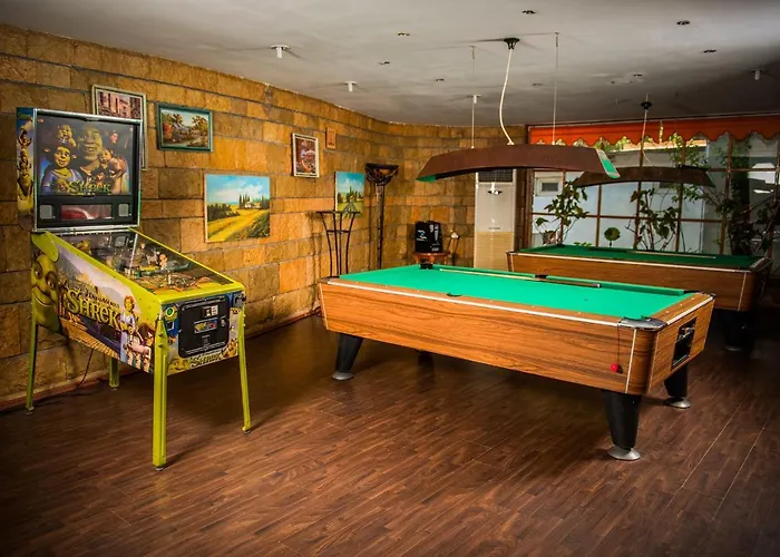 Hotel Majestic Half Board &