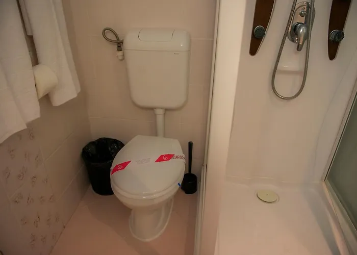 Majestic Half Board & Hotel Mamaja